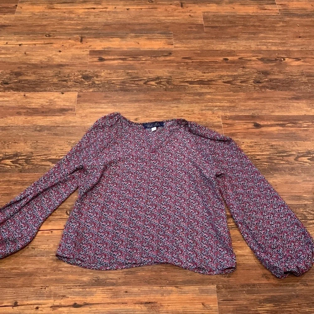 NWOT Floral dark green and pink blouse ! - Picture 2 of 6